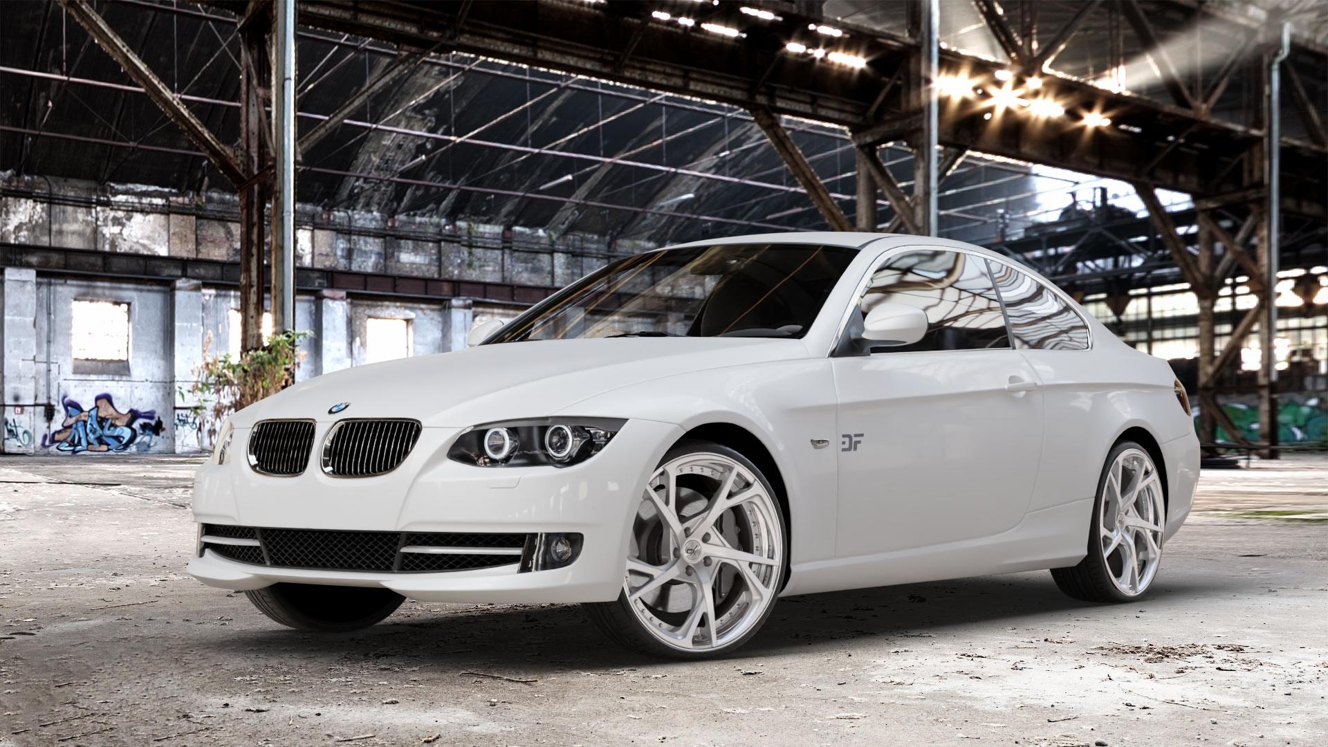 OXFORGED MP3 silver brush, lip polish Felge mit Reifen silber in 20Zoll Alufelge auf weissem BMW 325i Typ E92 (Coupé) 330i 330d 335i 335d 320i 330xi 320d 325d M3 (Coupe) 335xi 325xi 330xd 320xd 318i 323i 316i GTS 3er Coupé (392C, 3C, 390X) ⬇️ mit 15mm Tieferlegung ⬇️ Old Industrial Hall_max_4400mm_2024 Frontansicht_1