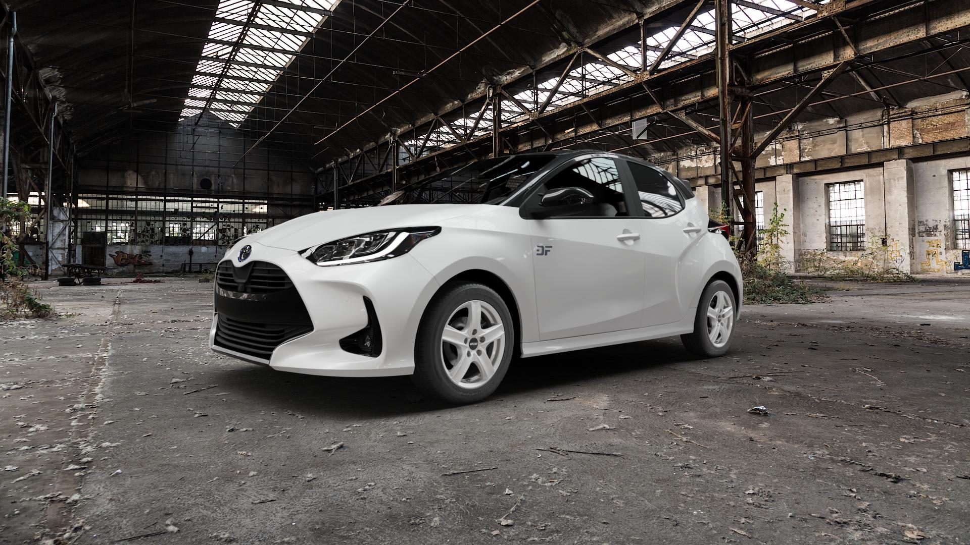 OXXO Novel silver Felge mit Reifen silber in 15Zoll Winterfelge Alufelge auf weissem Toyota Yaris IV Typ XPA1F(EU,M) XPA1F(EUM)-TGRE ⬇️ mit 15mm Tieferlegung ⬇️ Old Industrial Hall_max5000mm_2022 Frontansicht_1