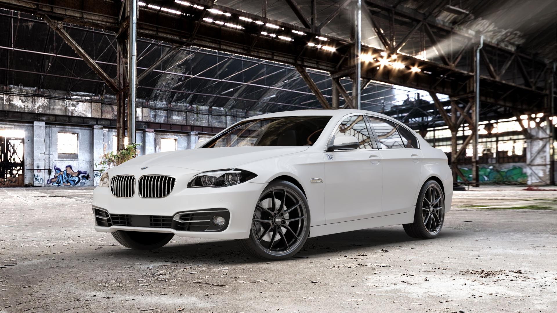 OZ RACING LEGGERA HLT GLOSS BLACK Felge mit Reifen schwarz in 20Zoll Winterfelge Alufelge auf weissem BMW 523i Typ F10 (Limousine) 528i 535i 550i 520d 525d 530d 535d xDrive 520i 530i M5 M550d 518d ActiveHybrid 5L (F10) 5er Limousine (5L, HY) Lang (KL) ⬇️ mit 15mm Tieferlegung ⬇️ Old Industrial Hall_max_5300mm_2024 Frontansicht_1