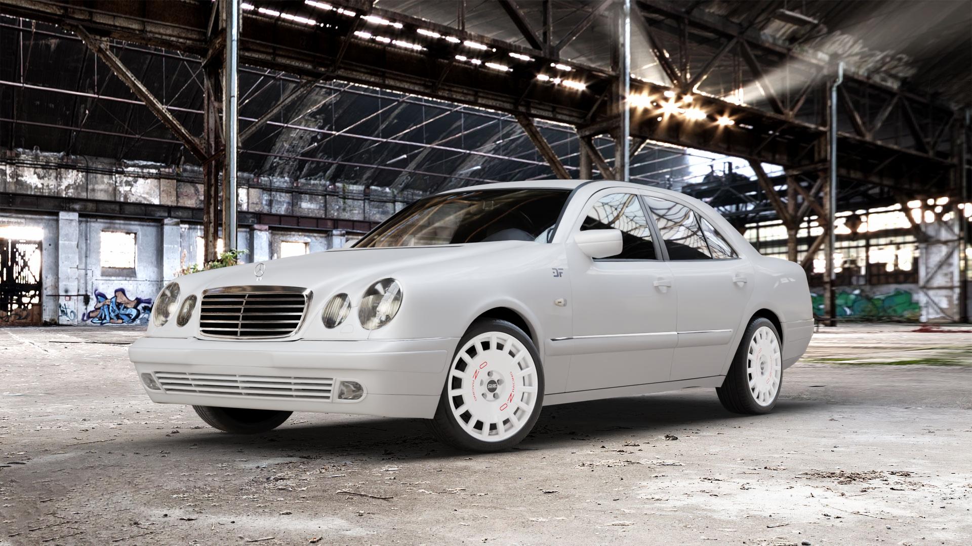 OZ RACING RALLY RACING RACE WHITE + RED LETTERING Felge mit Reifen rot weiss weiß in 18Zoll Winterfelge Alufelge auf weissem Mercedes E-Klasse Typ W210 Limousine ⬇️ mit 15mm Tieferlegung ⬇️ Old Industrial Hall_max_5300mm_2024 Frontansicht_1