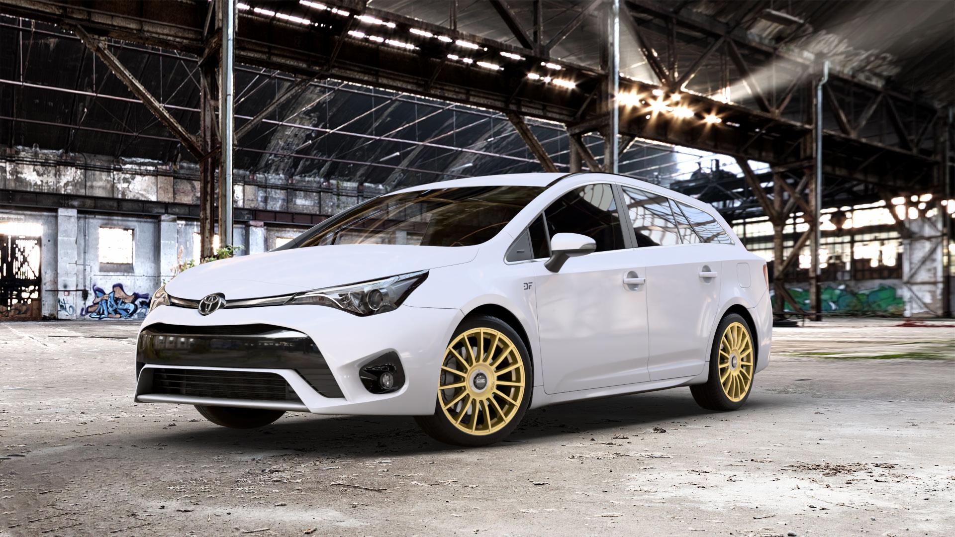 OZ RACING SUPERTURISMO EVOLUZIONE RACE GOLD + BLACK LETTERING Felge mit Reifen in 18Zoll Winterfelge Alufelge auf weissem Toyota Avensis Combi Typ T27 Facelift 15-> ⬇️ mit 15mm Tieferlegung ⬇️ Old Industrial Hall_max_5300mm_2024 Frontansicht_1