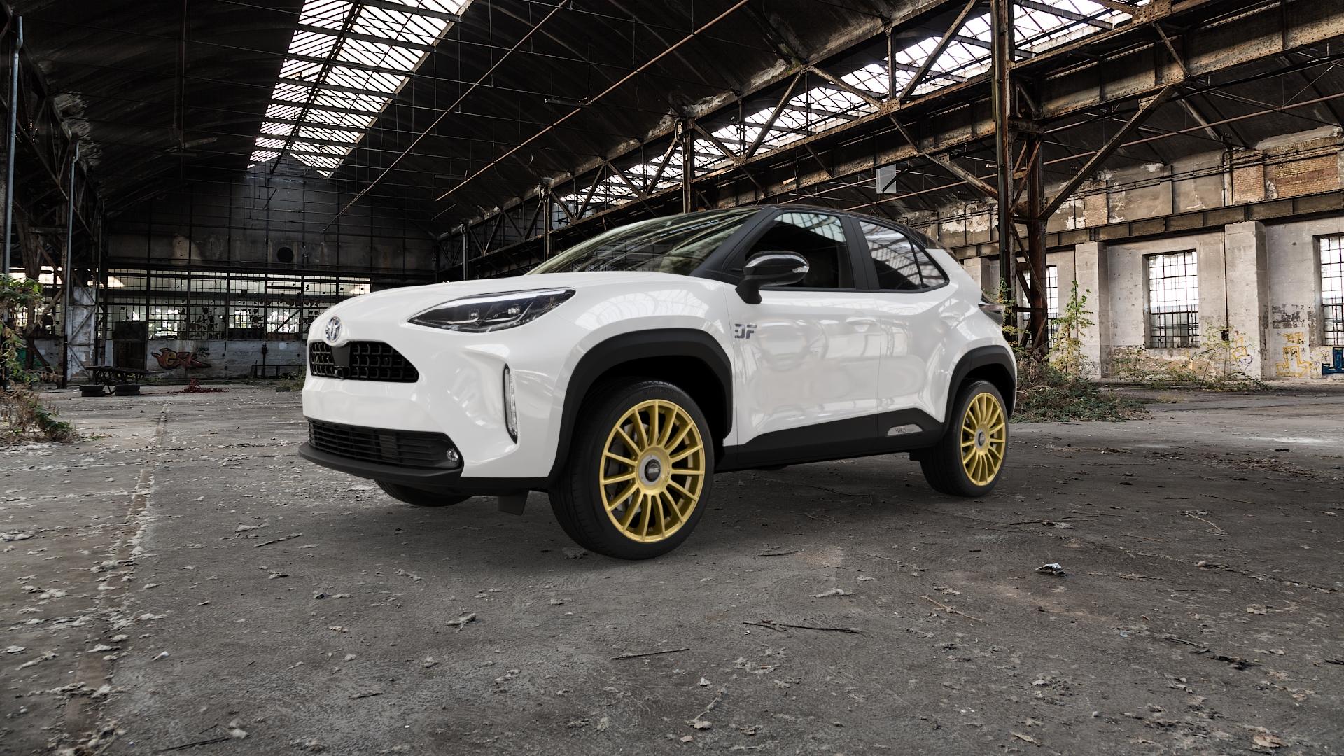 OZ RACING SUPERTURISMO EVOLUZIONE RACE GOLD + BLACK LETTERING Felge mit Reifen in 18Zoll Winterfelge Alufelge auf weissem Toyota Yaris Cross Typ XPB1F(M) IV XPB1F XPB1F(EUM)-TGRE ⬇️ mit 15mm Tieferlegung ⬇️ Old Industrial Hall_max5000mm_2022 Frontansicht_1