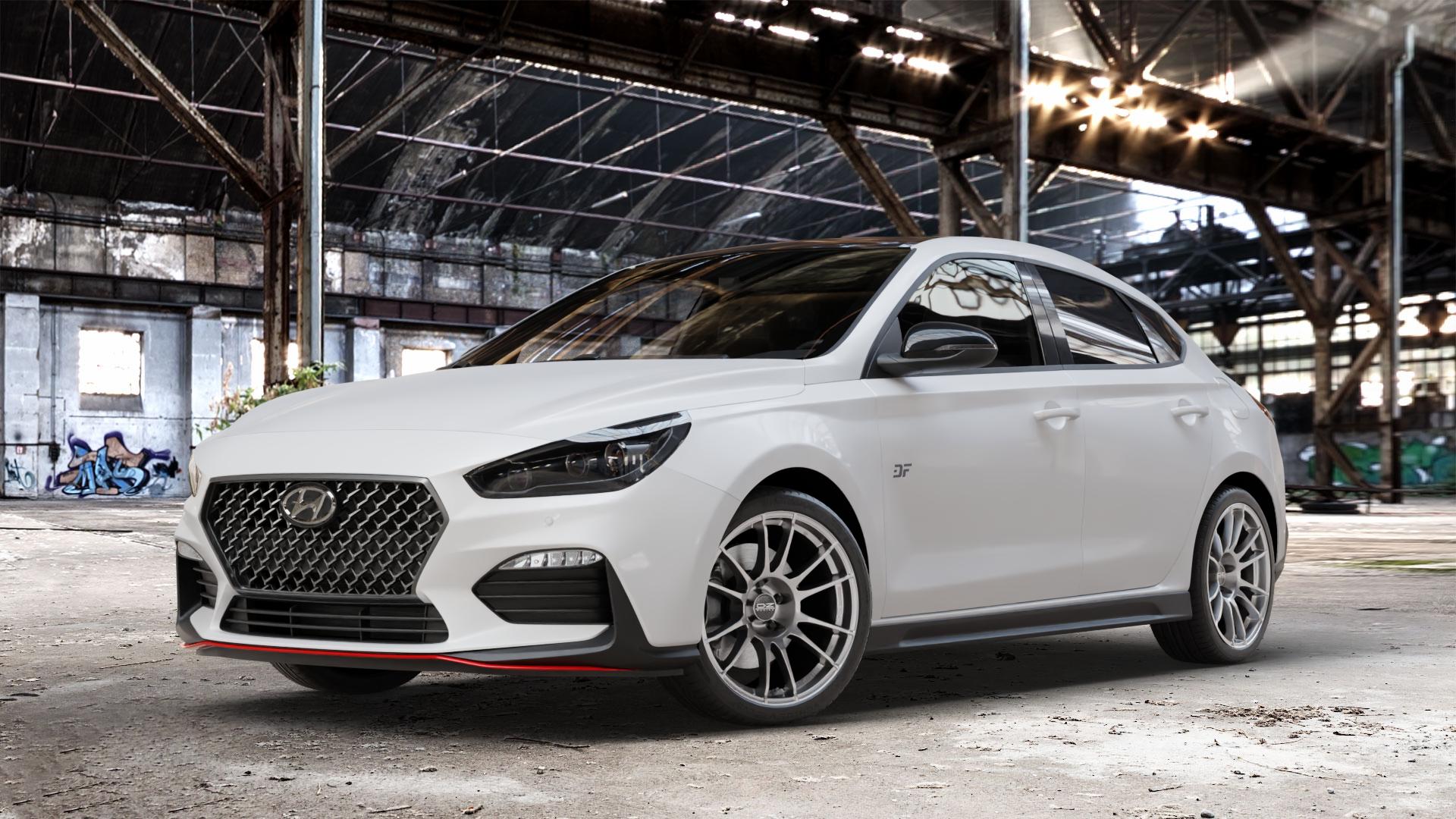 OZ RACING ULTRALEGGERA CRYSTAL TITANIUM Felge mit Reifen grau silber/grau in 18Zoll Winterfelge Alufelge auf weissem Hyundai i30 Typ PDE Fastback ⬇️ mit 15mm Tieferlegung ⬇️ Old Industrial Hall_max_4400mm_2024 Frontansicht_1