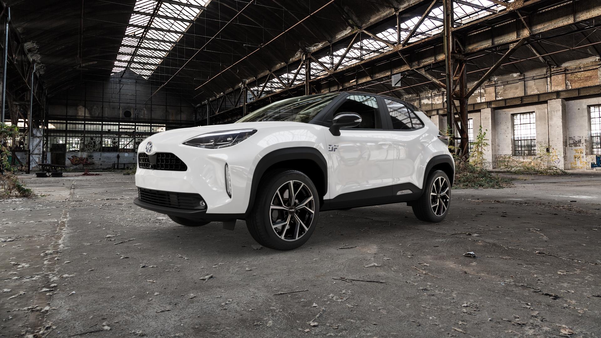 Platin Wheels P 115 black polished Felge mit Reifen silber schwarz in 17Zoll Alufelge auf weissem Toyota Yaris Cross Typ XPB1F(M) IV XPB1F XPB1F(EUM)-TGRE ⬇️ mit 15mm Tieferlegung ⬇️ Old Industrial Hall_max5000mm_2022 Frontansicht_1