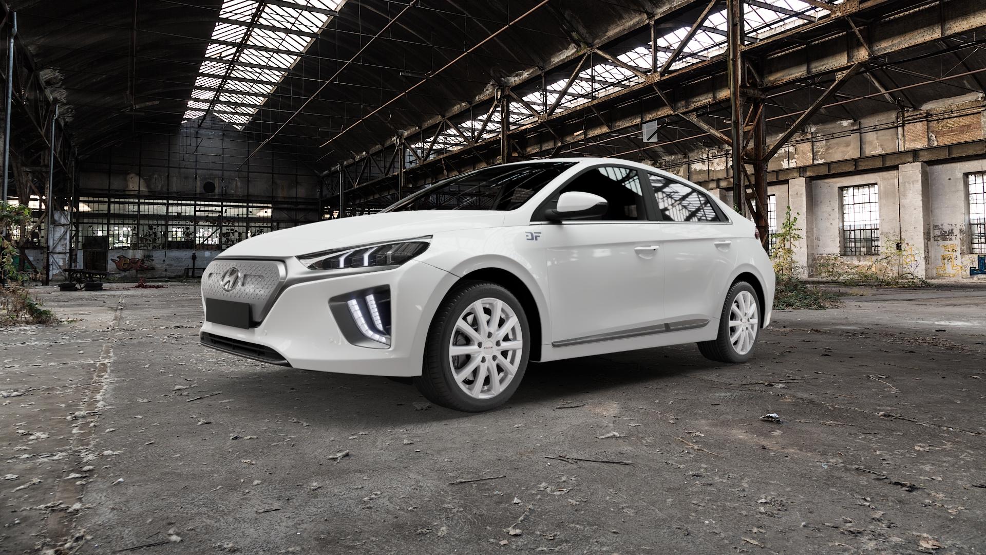 Platin Wheels P 69 polarsilber Felge mit Reifen in 17Zoll Winterfelge Alufelge auf weissem Hyundai Ioniq Typ AE Facelift ⬇️ mit 15mm Tieferlegung ⬇️ Old Industrial Hall_max5000mm_2022 Frontansicht_1