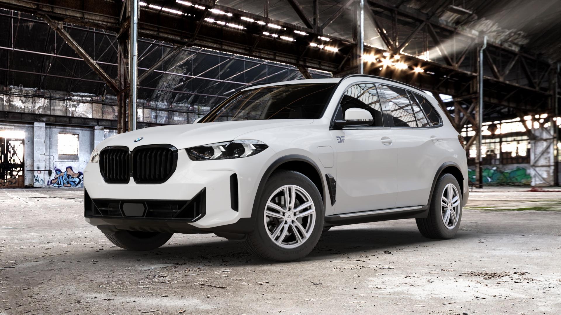 RC Design RC27 kristallsilber lackiert Felge mit Reifen in 18Zoll Winterfelge Alufelge auf weissem BMW X5 Typ G05 (G5X) Facelift ⬇️ mit 15mm Tieferlegung ⬇️ Old Industrial Hall_max_5300mm_2024 Frontansicht_1