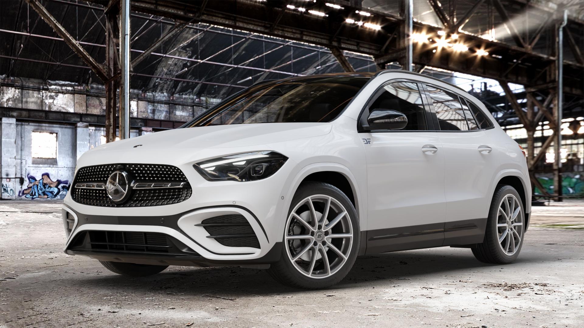 RC Design RC32 himalaya-grey front-poliert Felge mit Reifen grau silber mehrfarbig in 19Zoll Alufelge auf weissem Mercedes GLA-Klasse Typ F2B Facelift ⬇️ mit 15mm Tieferlegung ⬇️ Old Industrial Hall_max_4400mm_2024 Frontansicht_1