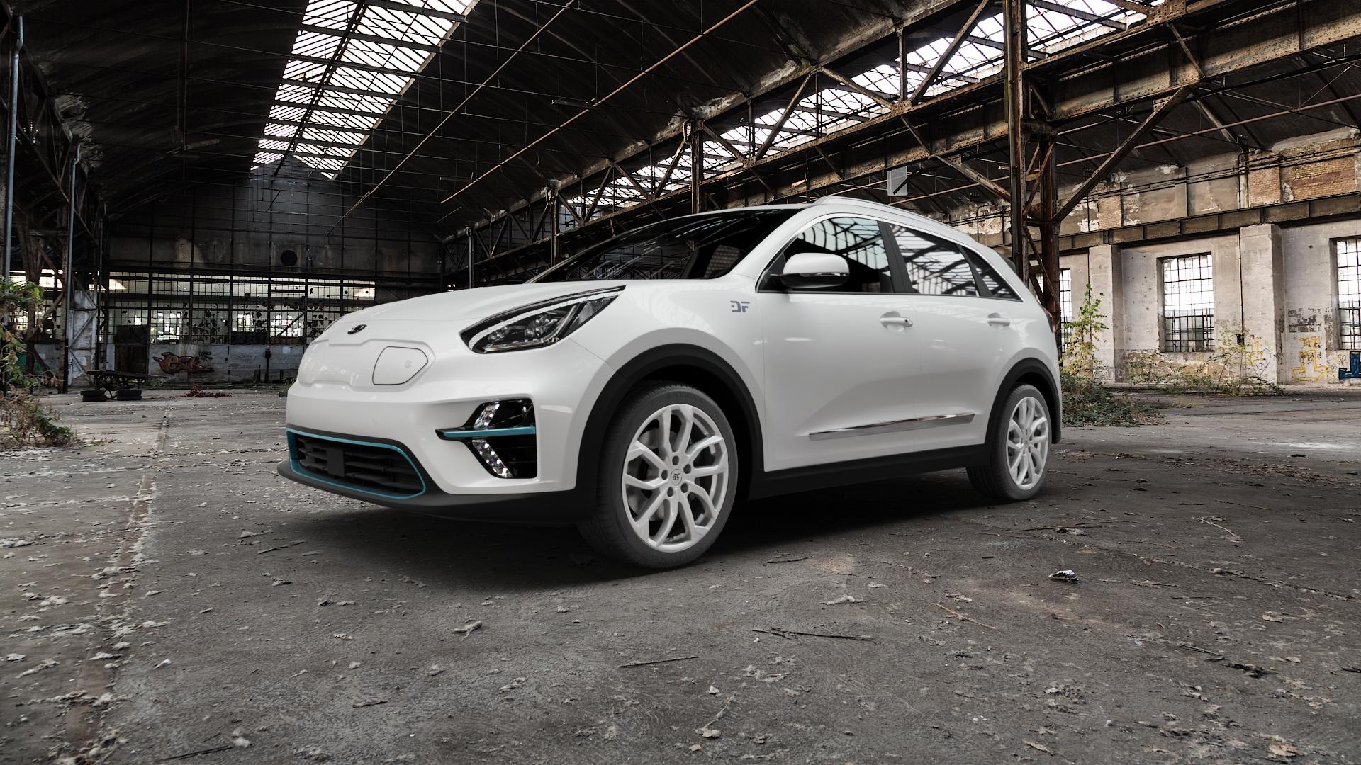 RC Design RC34 kristallsilber lackiert Felge mit Reifen in 18Zoll Winterfelge Alufelge auf weissem Kia e-Niro Typ DE Plus ⬇️ mit 15mm Tieferlegung ⬇️ Old Industrial Hall_max5000mm_2022 Frontansicht_1