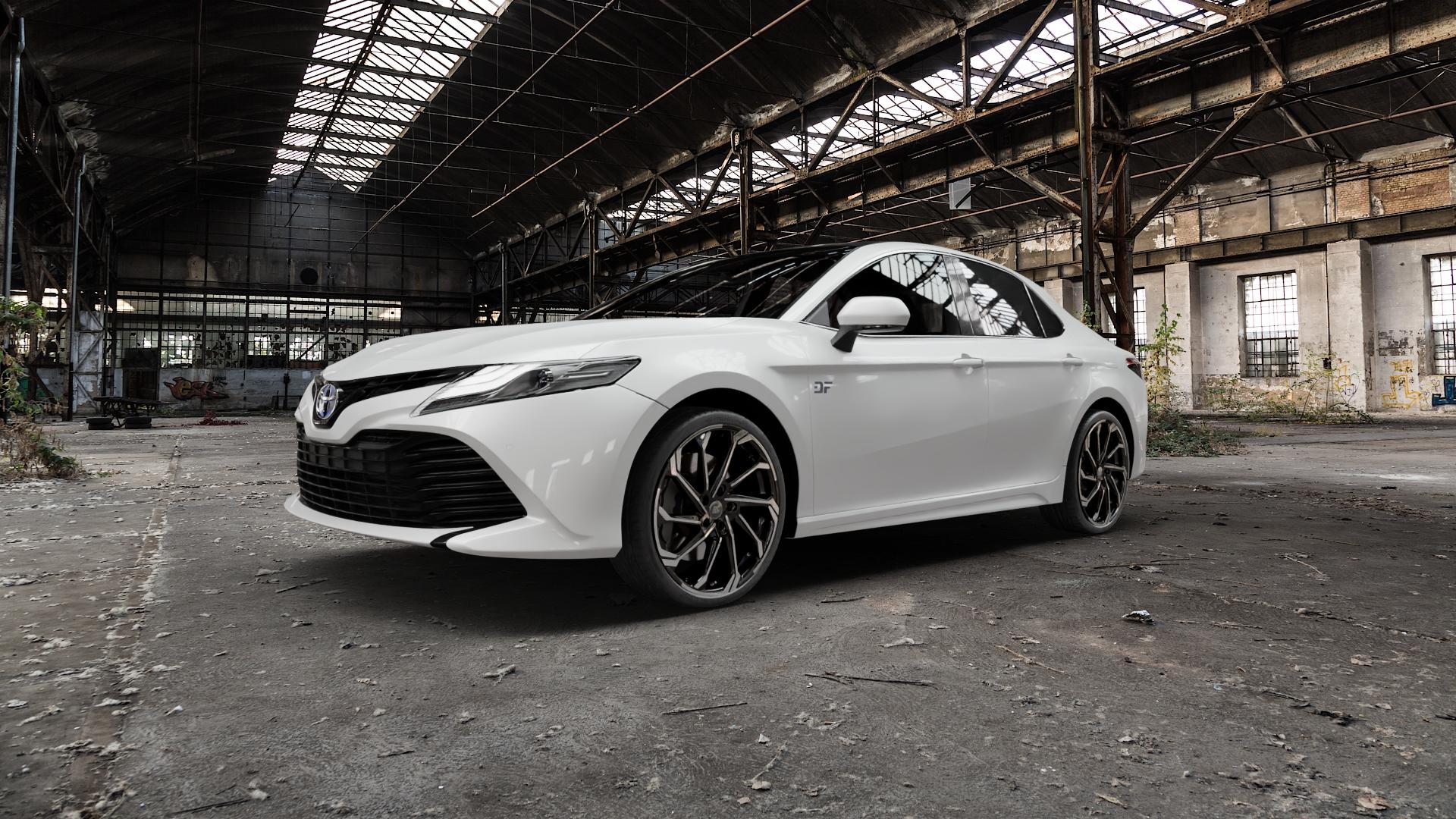 RC Design RC36 schwarz front-poliert Felge mit Reifen in 20Zoll Winterfelge Alufelge auf weissem Toyota Camry Typ XV7(EU,M) ⬇️ mit 15mm Tieferlegung ⬇️ Old Industrial Hall_max5000mm_2022 Frontansicht_1