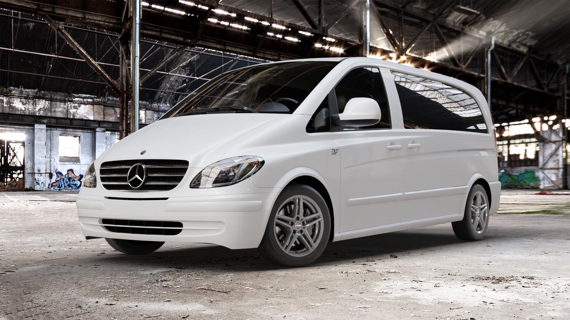 RIAL M10 metal-grey Felge mit Reifen grau in 17Zoll Winterfelge Alufelge auf weissem Mercedes Vito Bus Typ W639 Viano ⬇️ mit 15mm Tieferlegung ⬇️ Old Industrial Hall_max_5300mm_2024 Frontansicht_1