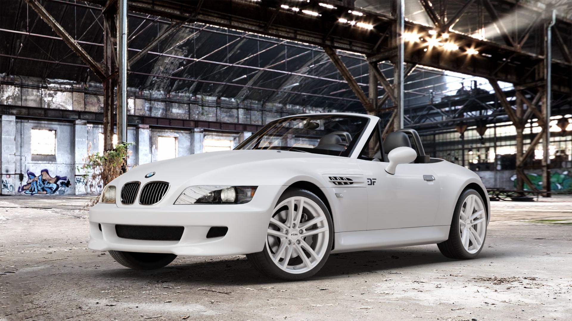 RIAL X10 polar-silber Felge mit Reifen in 18Zoll Winterfelge Alufelge auf weissem BMW Z3 Roadster Typ E36/7(S) (R/C) ⬇️ mit 15mm Tieferlegung ⬇️ Old Industrial Hall_max_4400mm_2024 Frontansicht_1
