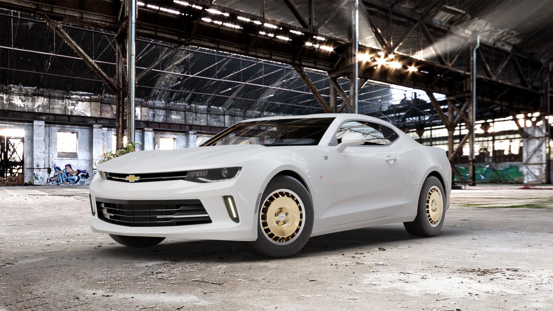 RONAL R50 AERO RACING GOLD HORNKOPIERT Felge mit Reifen silber mehrfarbig in 16Zoll Winterfelge Alufelge auf weissem Chevrolet Camaro VI Typ A1XC 2,0l Turbo 202kW (275 PS) 6,2l ZL1 485kW (659 ⬇️ mit 15mm Tieferlegung ⬇️ Old Industrial Hall_max_5300mm_2024 Frontansicht_1
