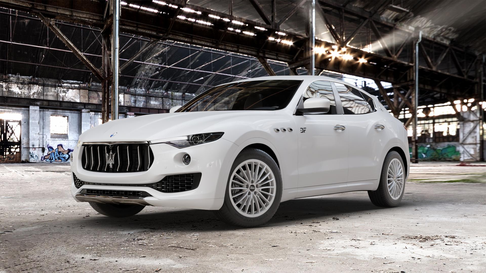 RONAL R68 HYPER GREY Felge mit Reifen grau silber in 19Zoll Winterfelge Alufelge auf weissem Maserati Levante Typ M156 ⬇️ mit 15mm Tieferlegung ⬇️ Old Industrial Hall_max_5300mm_2024 Frontansicht_1