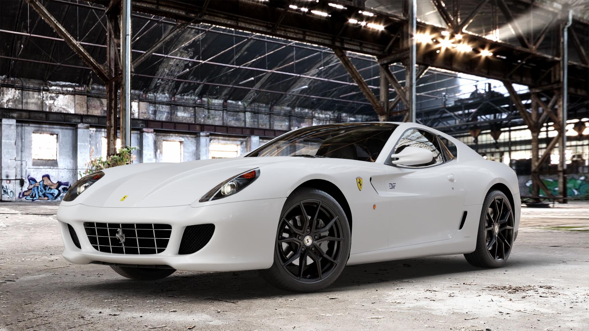 SchmidtRevolution Schmidt Drago Softhorn SatinBlack Felge mit Reifen schwarz schwarz matt in 19Zoll Winterfelge Alufelge auf weissem Ferrari 599 GTB ⬇️ mit 15mm Tieferlegung ⬇️ Old Industrial Hall_max_4400mm_2024 Frontansicht_1