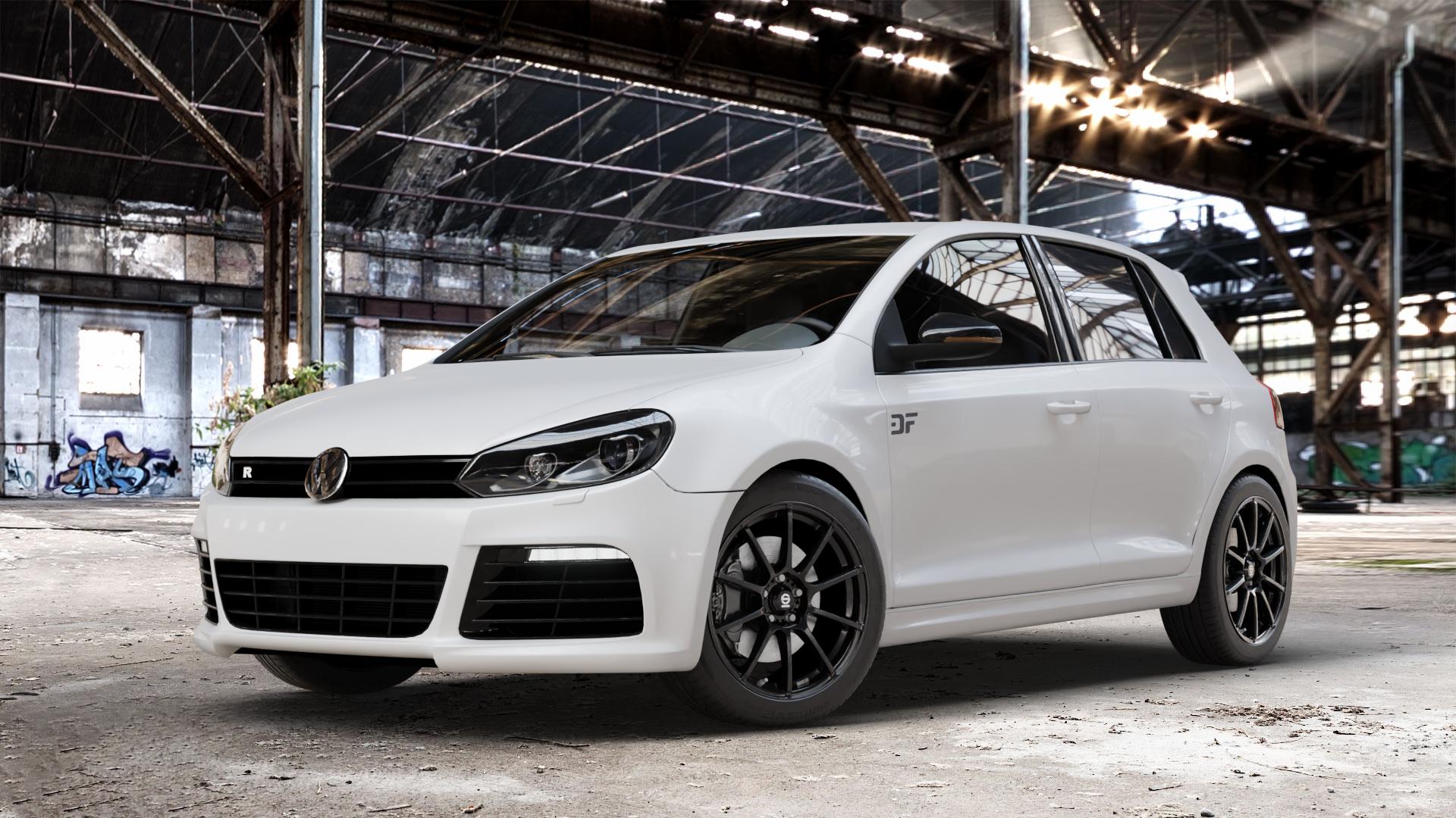 SPARCO ASSETTO GARA MATT BLACK Felge mit Reifen schwarz schwarz matt in 18Zoll Winterfelge Alufelge auf weissem Volkswagen (VW) Golf 6 2,0l Turbo R 4motion 199kW (271 PS) ⬇️ mit 15mm Tieferlegung ⬇️ Old Industrial Hall_max_4400mm_2024 Frontansicht_1