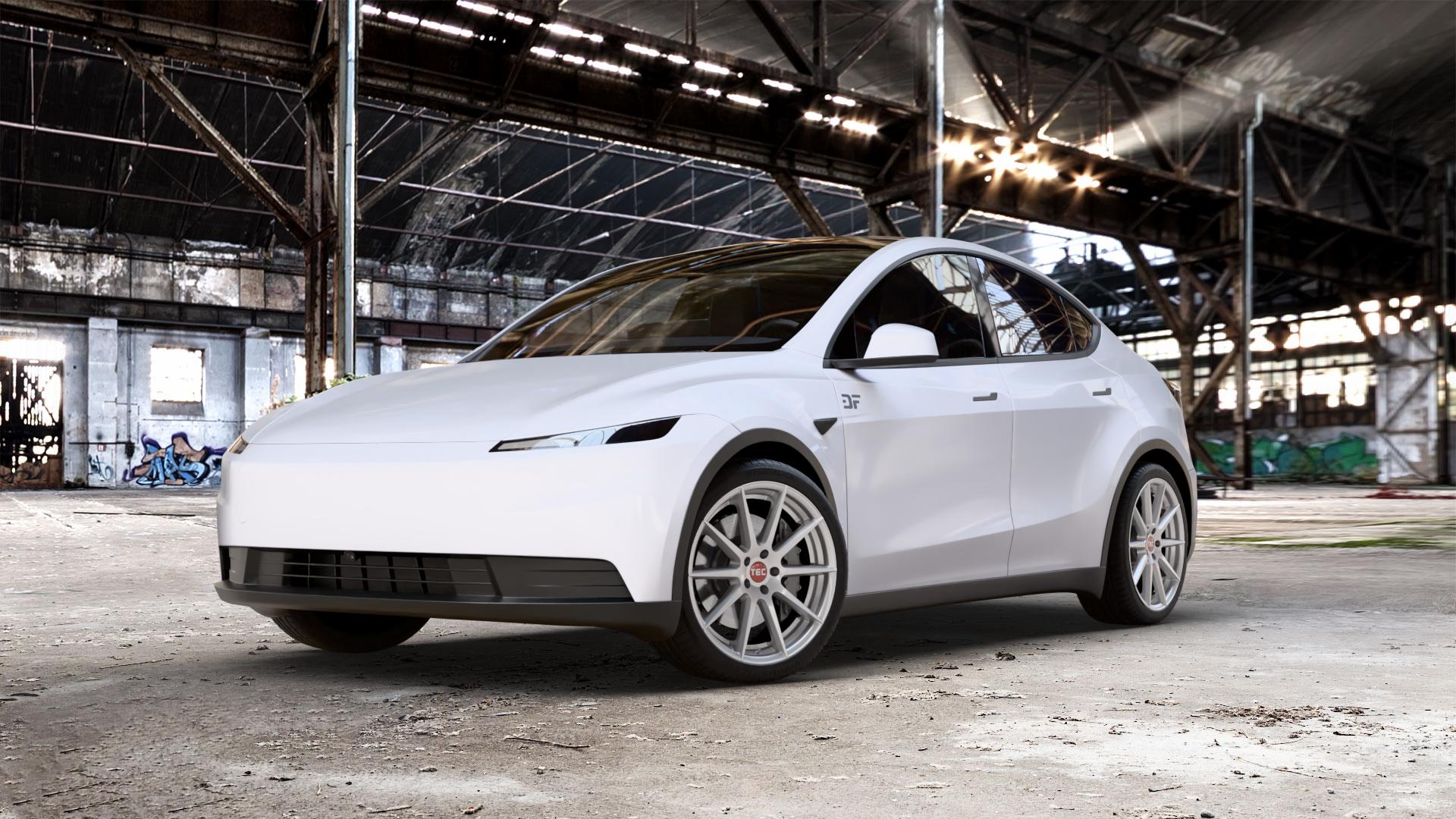 Tec Speedwheels GT7 Hyper Silber Felge mit Reifen in 20Zoll Winterfelge Alufelge auf weissem Tesla Model Y Typ 003 0,0l Standard Range 114kW 2WD (155 PS) ⬇️ mit 15mm Tieferlegung ⬇️ Old Industrial Hall_max_5300mm_2024 Frontansicht_1