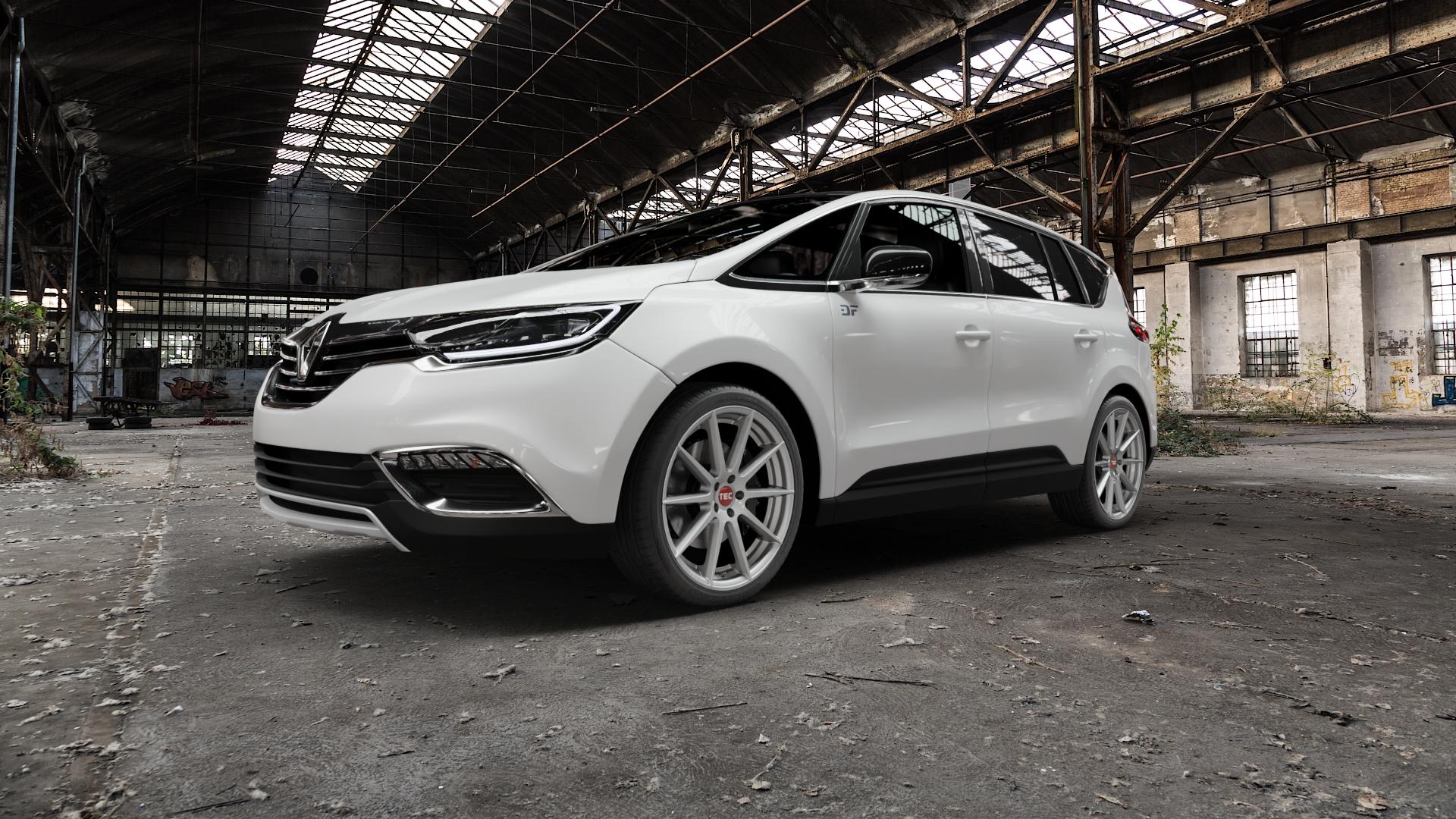 Tec Speedwheels GT7 Hyper Silber Felge mit Reifen in 21Zoll Winterfelge Alufelge auf weissem Renault Espace V Typ RFC ⬇️ mit 15mm Tieferlegung ⬇️ Old Industrial Hall_max5000mm_2022 Frontansicht_1