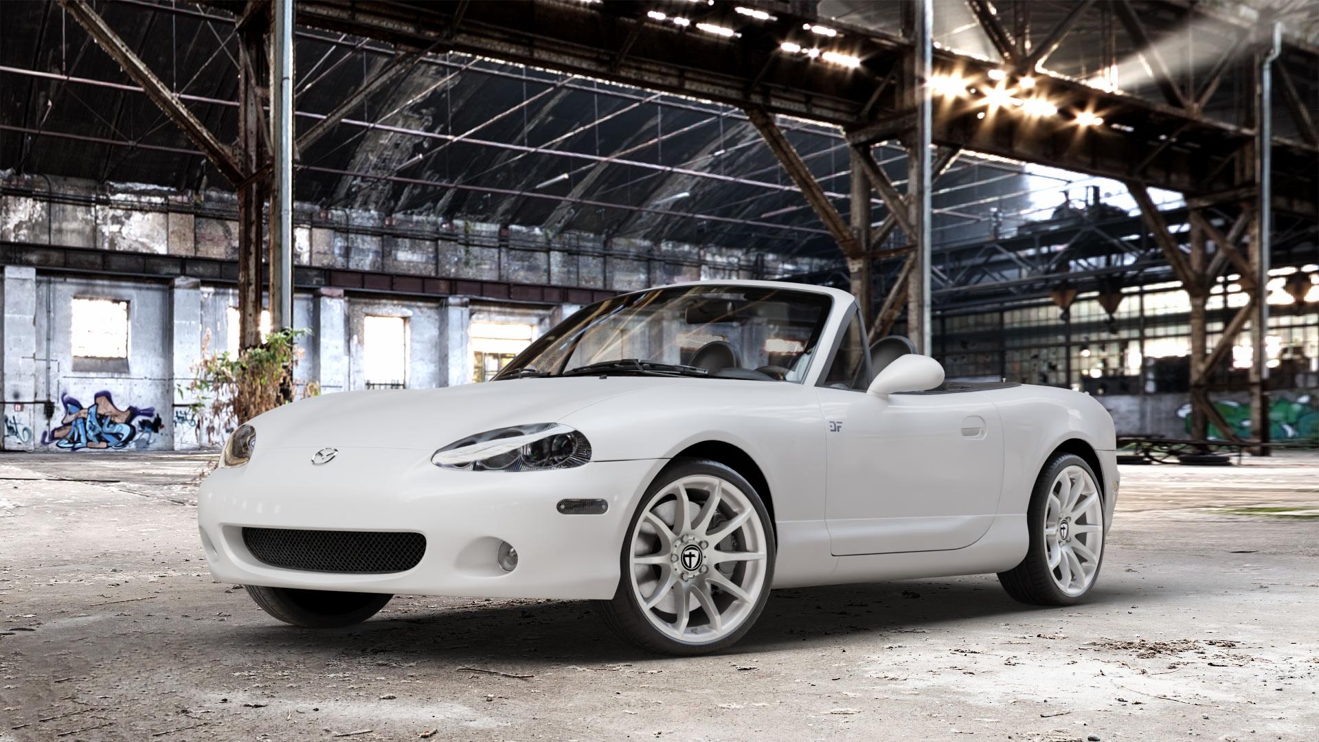 TOMASON TN1 bright silver Felge mit Reifen silber in 17Zoll Winterfelge Alufelge auf weissem Mazda MX-5 II (NB) ⬇️ mit 15mm Tieferlegung ⬇️ Old Industrial Hall_max_4400mm_2024 Frontansicht_1