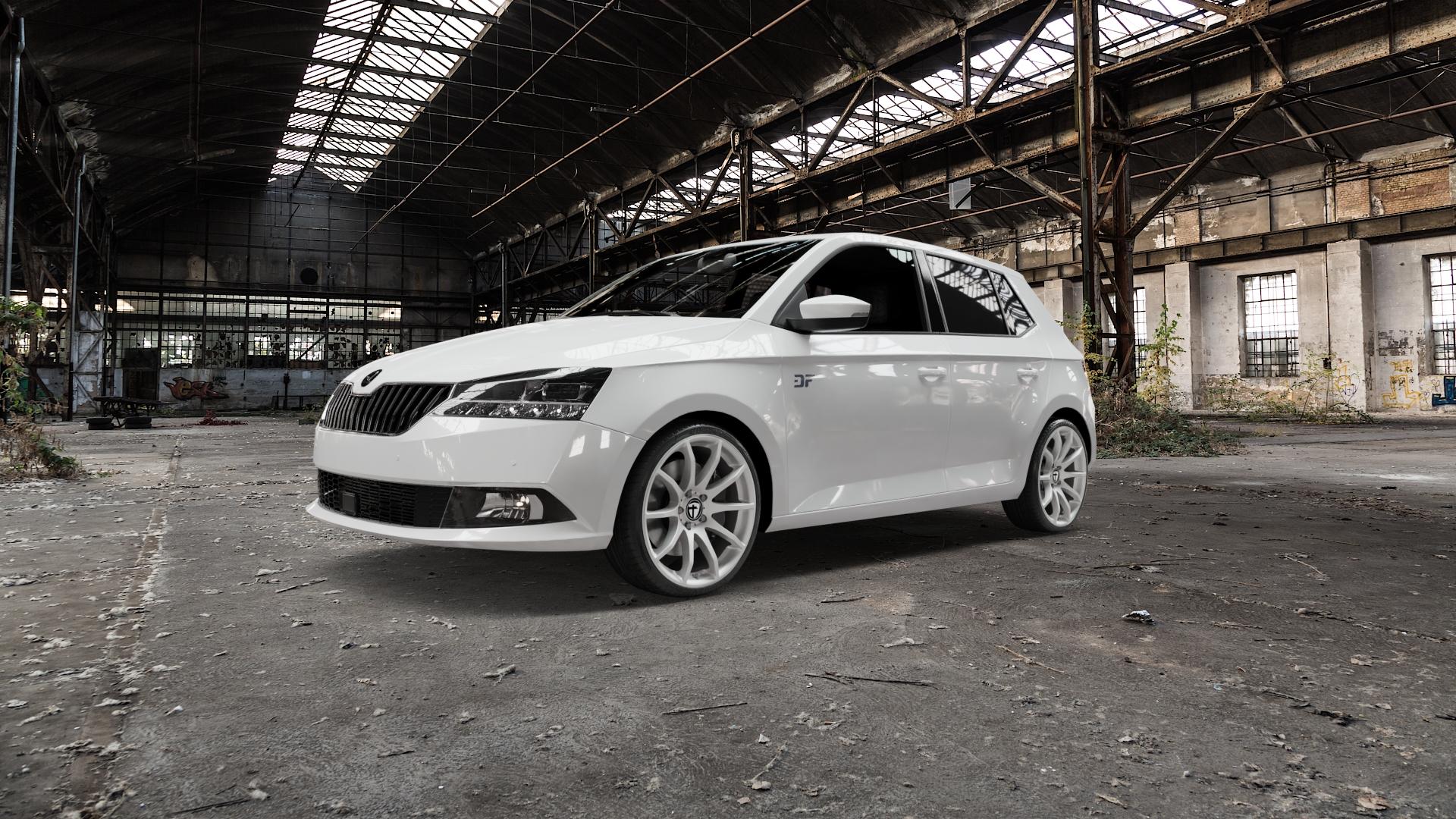 TOMASON TN1 bright silver Felge mit Reifen silber in 18Zoll Winterfelge Alufelge auf weissem Skoda Fabia III Typ 5J Facelift ⬇️ mit 15mm Tieferlegung ⬇️ Old Industrial Hall_max5000mm_2022 Frontansicht_1