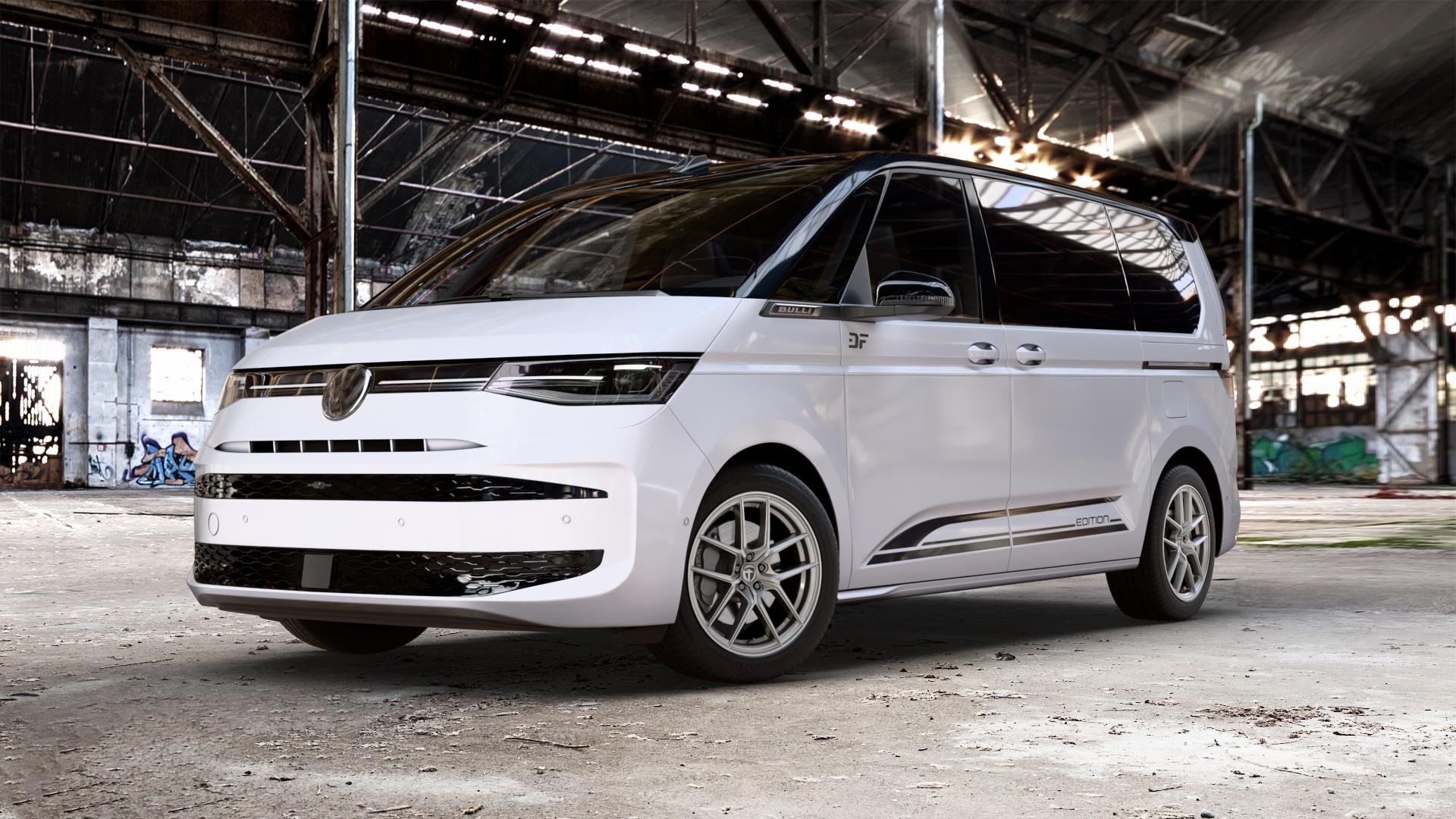 TOMASON TN30 silver Felge mit Reifen silber in 18Zoll Winterfelge Alufelge auf weissem und schwarzem Volkswagen (VW) T7 Multivan Bus ⬇️ mit 15mm Tieferlegung ⬇️ Old Industrial Hall_max_5300mm_2024 Frontansicht_1