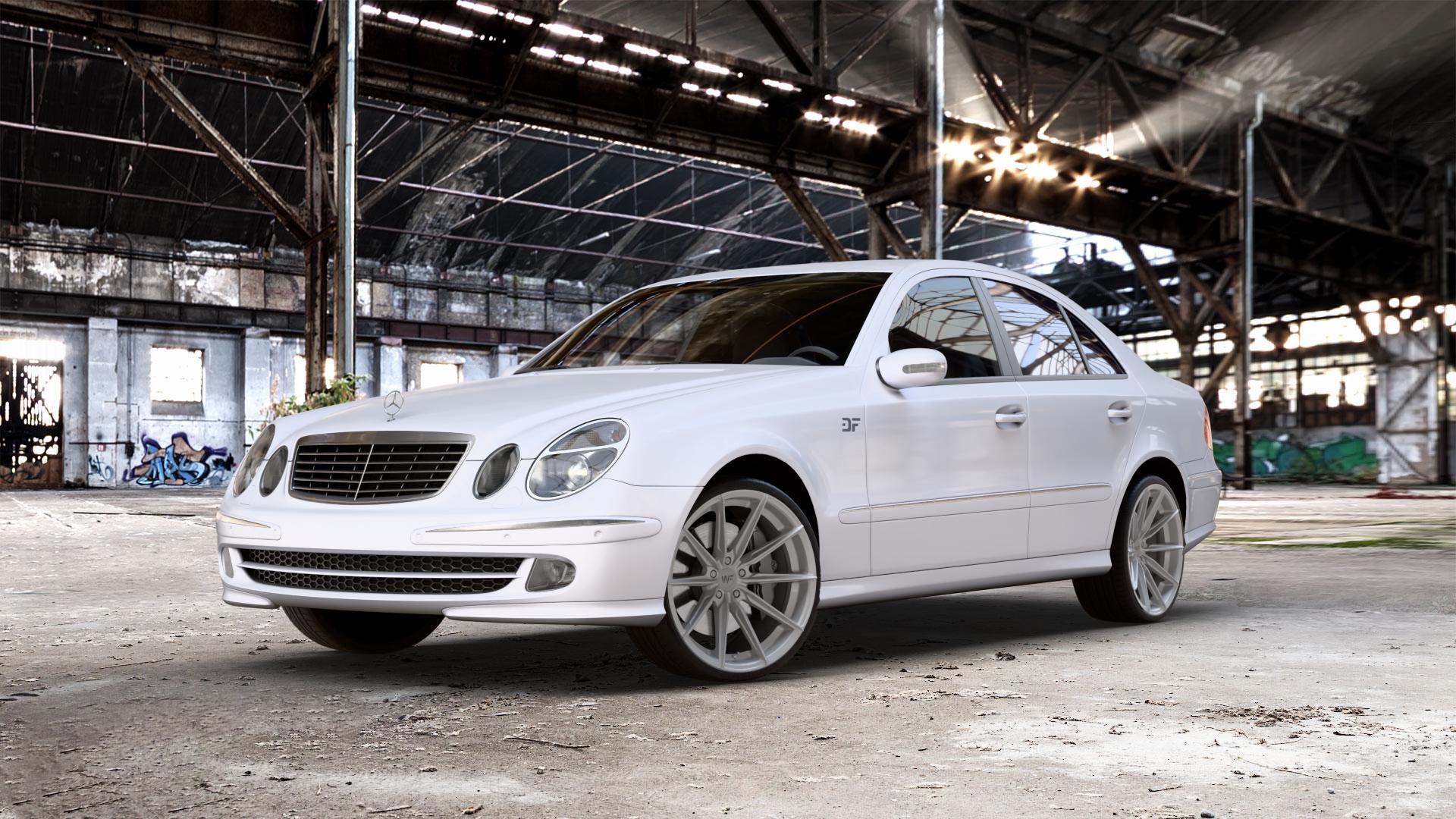 Wheelforce CF.3-FFR GLOSS STEEL Felge mit Reifen silber in 20Zoll Winterfelge Alufelge auf weissem Mercedes E-Klasse Typ W211 Limousine ⬇️ mit 15mm Tieferlegung ⬇️ Old Industrial Hall_max_5300mm_2024 Frontansicht_1