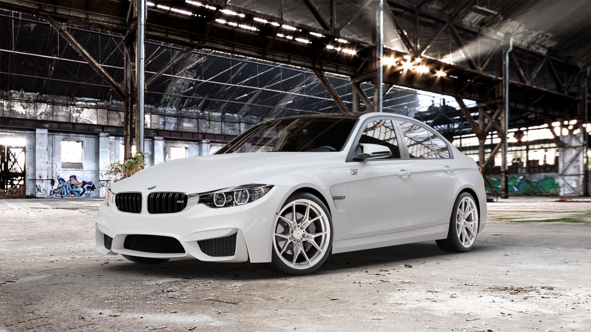 Wheelforce RACE.ONE FROZEN SILVER Felge mit Reifen silber in 19Zoll Winterfelge Alufelge auf weissem BMW M3 Typ F80 (Limousine) CS ⬇️ mit 15mm Tieferlegung ⬇️ Old Industrial Hall_max_5300mm_2024 Frontansicht_1
